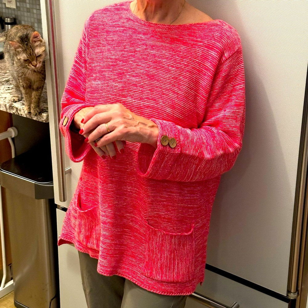 Habitat cotton hip length sweater with front pockets and cute buttons on sleeves